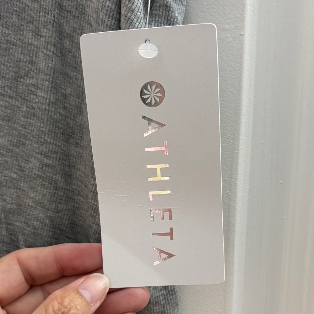 NWT Athleta With Ease Open Back Rib Tank Women’s Medium - Picture 3 of 7